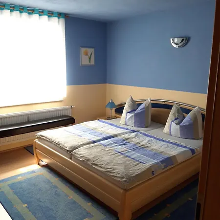アパート Naturlounge Ferienapartments Ines Und Frank Richter ゼーブニッツ
